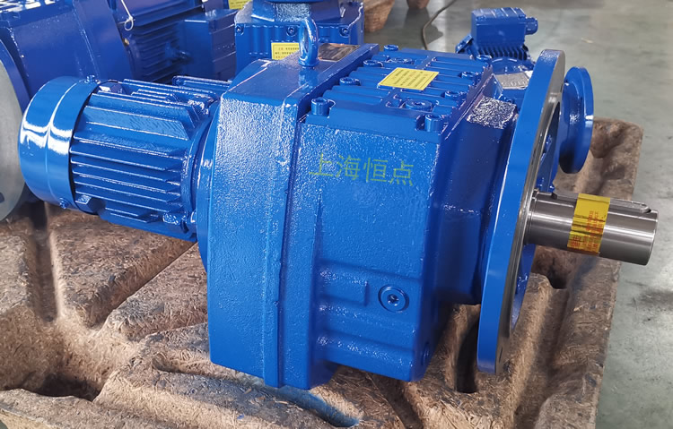 RF87減速機，立式安裝，輸入配電機，實物照片如下