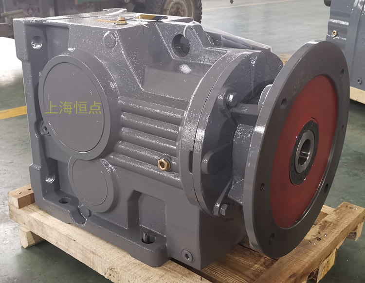 K97減速機，輸入配電機法蘭端蓋，右輸出單軸，實物圖如下