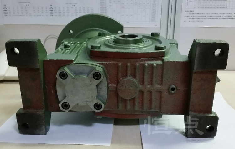 WPWDKT80-20-A減速機 法蘭輸入 通孔輸出 實物圖